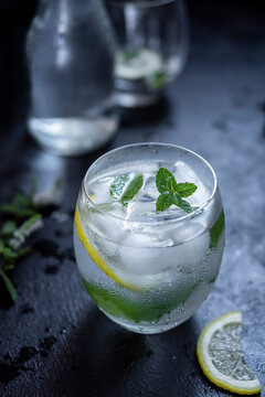 Lemon Mint Iced Water
