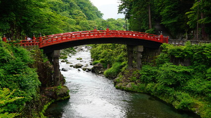 Fototapeta premium Puente rojo en Japón