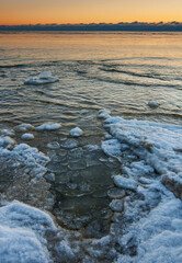 534-84 Cave Point Pre-Sunrise Ice