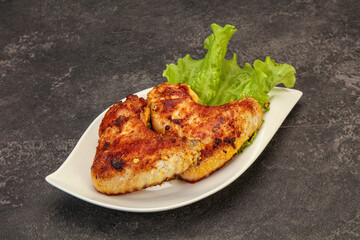 Roasted chicken wings with spices