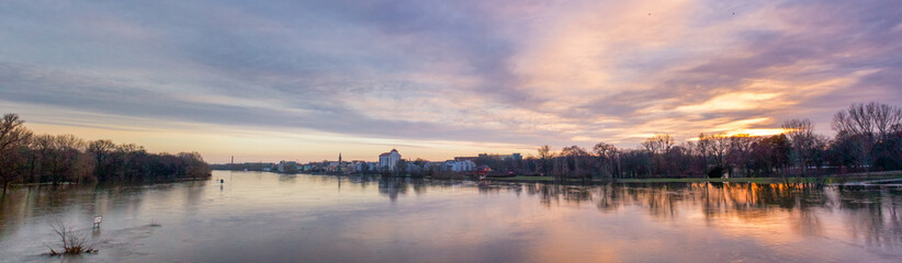 Fototapeta premium Elbe flood in Magdeburg