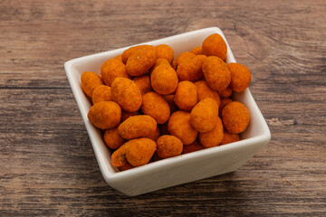 Spicy peanut heap in the bowl