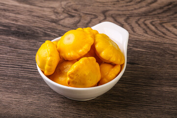Marinated patissons in the bowl