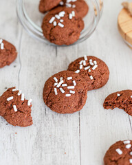 Soya biscuits with cocoa, no butter and no eggs