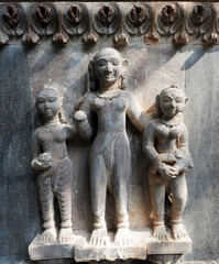 Fototapeta na wymiar Statues in Indian heritage structures allow a rare insight to their eras' standards of beauty.