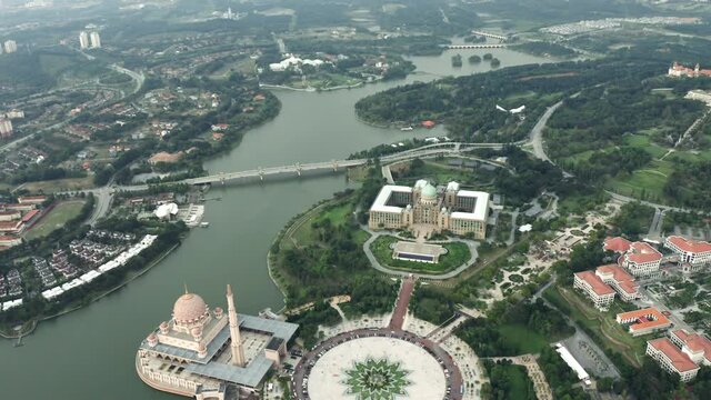 Aerial of Dataran Putra and Prime Minister&rsquo;s office in Kuala Lumpur