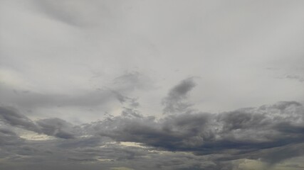 Fototapeta premium The sky was covered in charming clouds