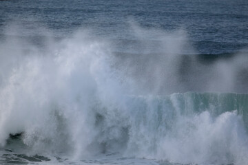 SeaBreaking wave spray and splash
