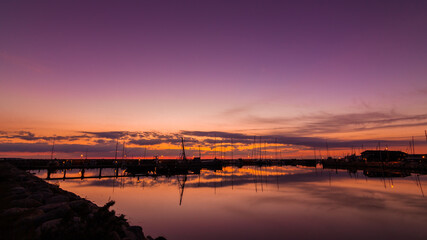 Fototapeta na wymiar Sunset in the harbor