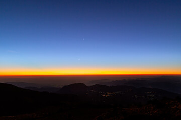 Fototapeta premium A beautiful shot of the Pico de Orizaba volcano in Mexico. Relief highest mountain during the sunset