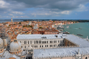 Fototapeta na wymiar Panoramic bird's eye view of Venice