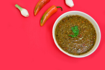 Delicious and spicy sauce with green chili and onion.