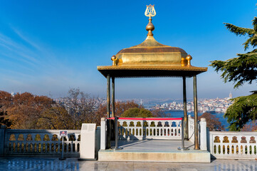 Close up of golden gazebo of the sultan at Topkapi, Istanbul, Turkey