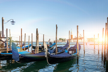 Obraz na płótnie Canvas Grand canal with gondolas in travel Europe Venice city, Italy. Old italian architecture with landmark bridge, romantic boat. Venezia.