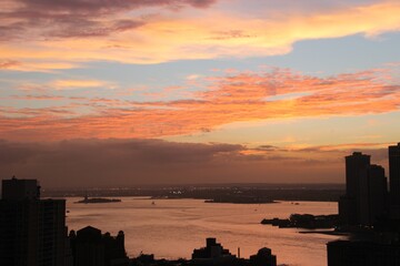 Fototapeta na wymiar New York Harbor Sunset