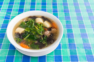 Tofu Seaweed and Minced Pork with Clear Soup