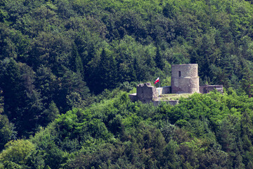 Fototapeta na wymiar Castle Ruins in Beskid Mountains. Rytro, Poland, 463 masl.
