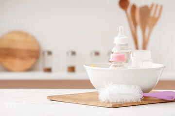 Cleaning of baby bottles at home