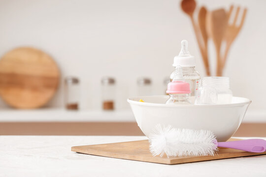 Cleaning Of Baby Bottles At Home