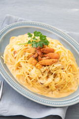 ウニのクリームパスタ