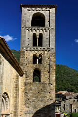 Rincones y localizaciones del pueblo rustico de montaña de Beget, en la comarca del Ripollés, provincia de Girona, en el nororeste de Catalunya