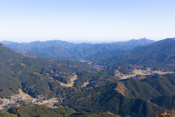 山