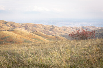Fototapeta premium Panoramic views of vashlovani national park from black mountain