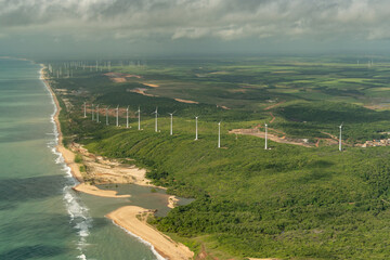 Parque eólico em Mataraca, Rio Grande do Norte, Nordeste, Brasil, Zig Koch, renovável, tecnologia, indústria, ambiental, aerogerador, escurecer