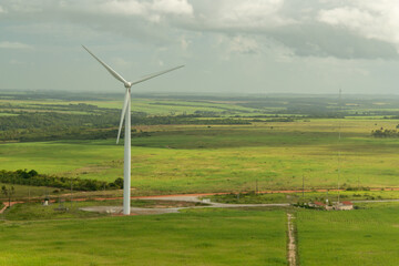 Fototapeta premium Parque eólico em Mataraca, Rio Grande do Norte, Nordeste, Brasil, Zig Koch, renovável, tecnologia, indústria, ambiental, aerogerador, escurecer