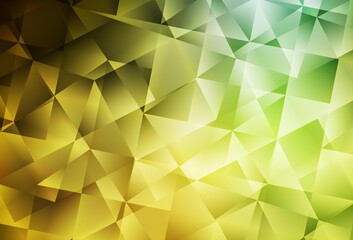 Dark Green, Yellow vector shining triangular backdrop.