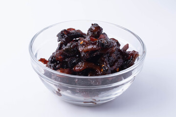 Fried razor clams with three flavors. Salty, spicy, sweet.