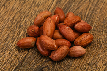 Raw peanut heap - for roast