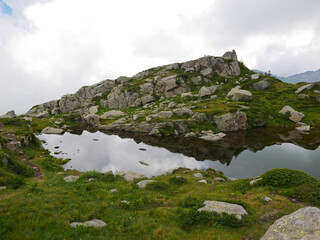 spettacolare vista montana delle Dolomiti in estate