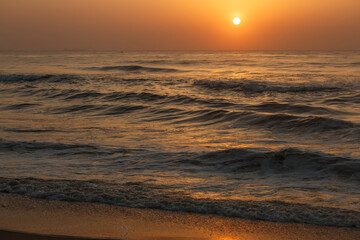 Fototapeta premium sunrise / sunset on the beach