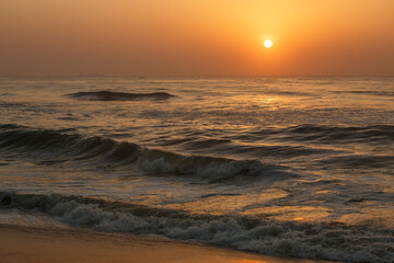 Obraz premium sunrise over the sea