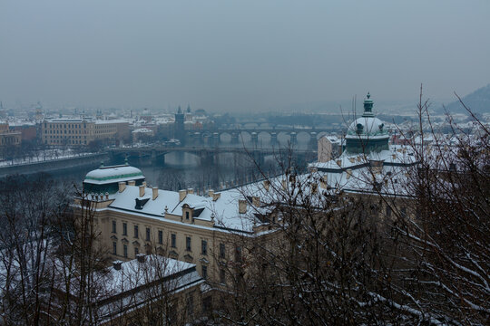 Karlov 이미지 – 찾아보기 1,125 스톡 사진, 벡터 및 비디오 | Adobe Stock