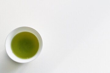 緑茶　飲み物　癒し　健康　白バック