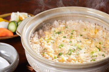 鍋料理の〆はやっぱり雑炊ですね