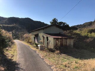 Abandoned farmhouses in the Japanese countryside, as the population gets older and older more homes are getting left unattended and starting to rust and fall apart. They are still beautiful.
