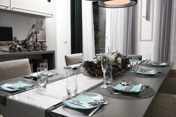 weihnachtsdekoration in der küche
