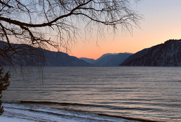Winter evening on lake Teletskoye