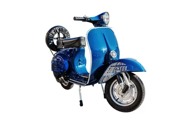 Raamstickers Vintage scooter met witte achtergrond © ginettigino