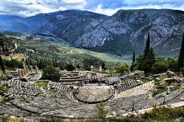 Vista de los principales monumentos de Grecia. Delfos (Delphi). Teatro de Delfos