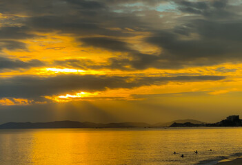 Fototapeta na wymiar Sunset atmosphere at Phayun Beach, Rayong, Thailand