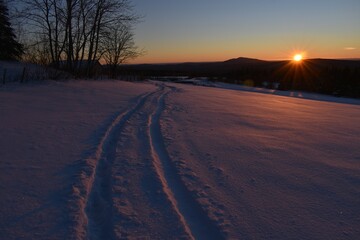 Fototapeta na wymiar A sunrise on a winter morning