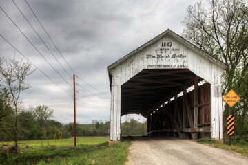 Fototapeta na wymiar Sim Smith Covered Bridge in Indiana, United States