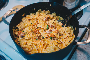 Pasta with Vodka Sauce 
