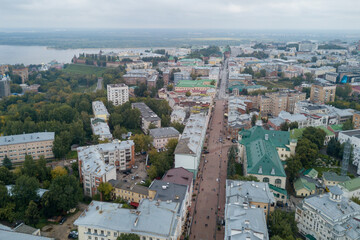 Naklejka premium Top view of Bolshaya Pokrovskaya street in Nizhny Novgorod