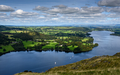 Fototapeta na wymiar Panorama of Ulswater in the Lake District 6215