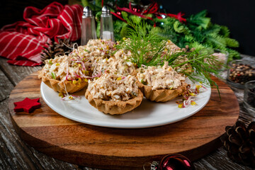 Shortbread muffins stuffed with tuna paste